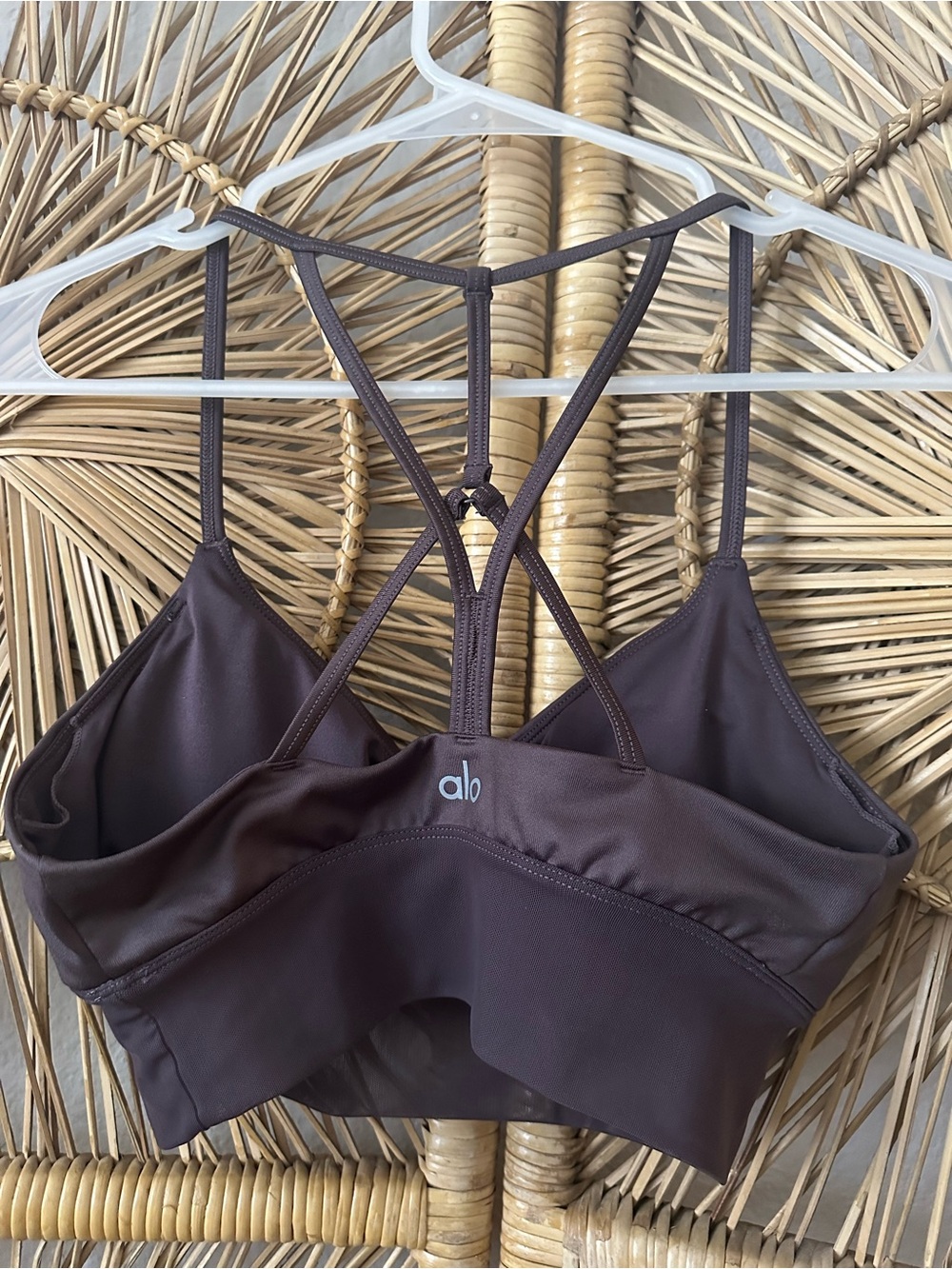 ALO Yoga Lush Chocolate Brown Strappy Sports Bra Bralette 🤎✨ - Picture 2 of 4
